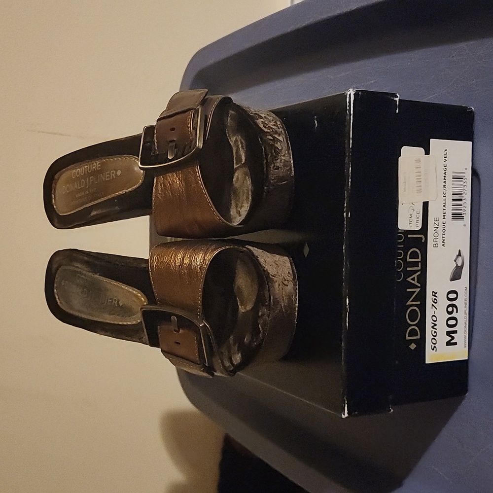 Slide wedges